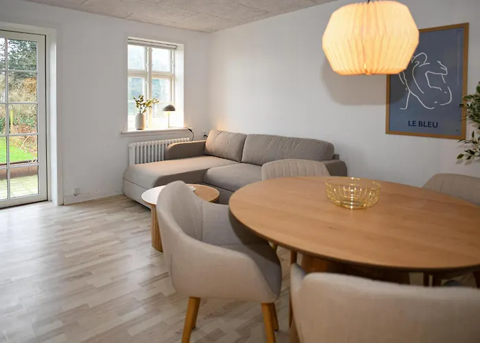 公寓 2 Bedroom Beautiful In *